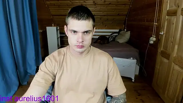 maks wolfis online show from November 15, 10:04 pm