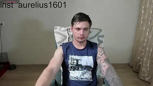 Snapshot of maks_wolfis chatting on June 15, 10:23 pm maks wolfis online show from June 15, 10:23 pm