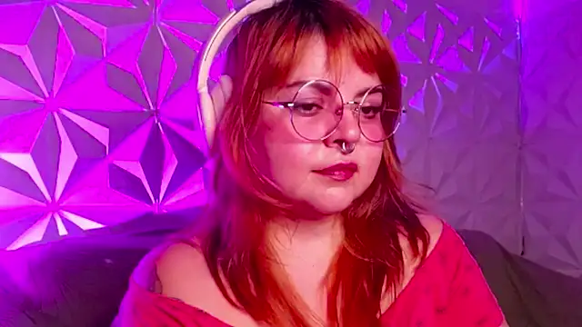 Snapshot of Satyn_doll chatting on September 17, 11:06 pm Satyn doll online show from September 17, 11:06 pm