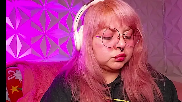 Satyn doll online show from January 10, 2:24 am