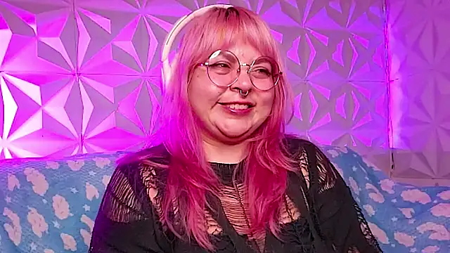 Satyn doll online show from March 1, 10:12 pm