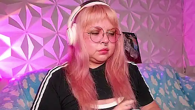 Satyn doll online show from April 23, 12:12 am