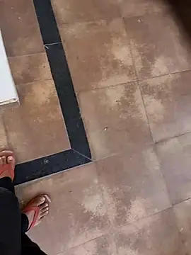 indianguy21 online show from March 1, 9:11 am