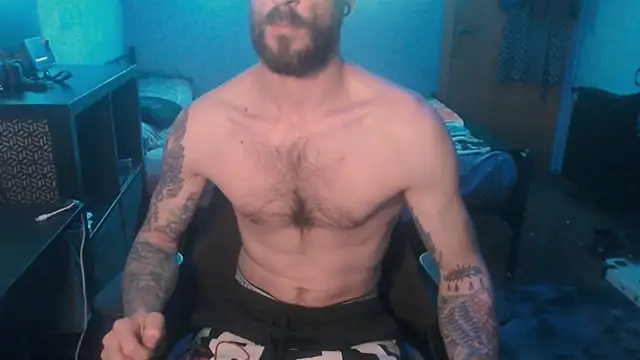 Snapshot of SexxxyLouis chatting on February 12, 8:50 pm SexxxyLouis online show from February 12, 8:50 pm