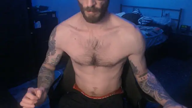 Snapshot of SexxxyLouis chatting on March 20, 7:57 pm SexxxyLouis online show from March 20, 7:57 pm