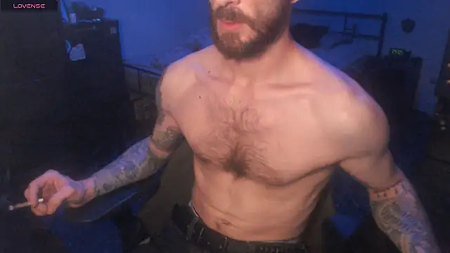 Snapshot of SexxxyLouis chatting on October 1, 8:48 pm SexxxyLouis online show from October 1, 8:48 pm