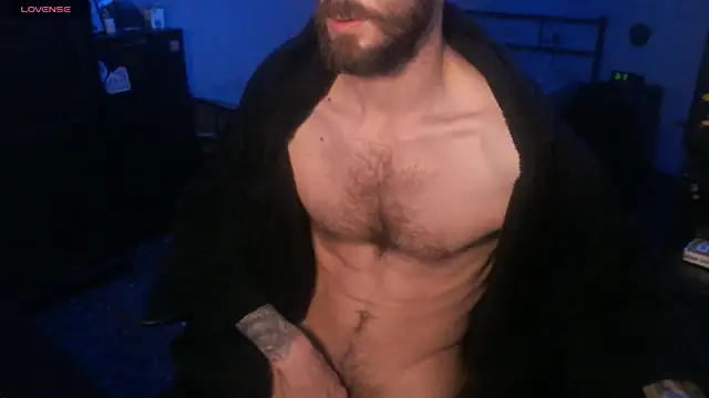 Snapshot of SexxxyLouis chatting on October 16, 7:20 am SexxxyLouis online show from October 16, 7:20 am