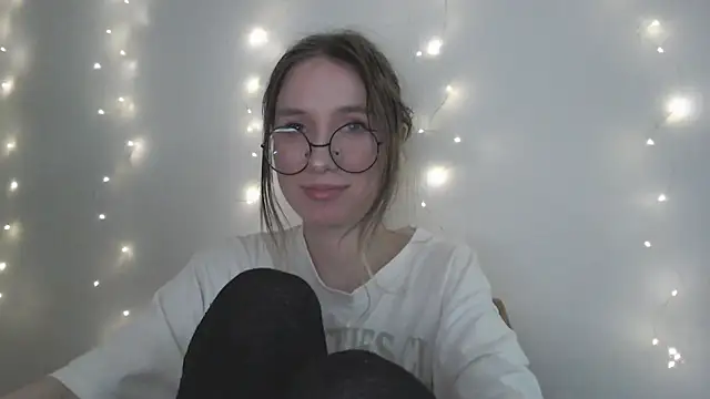  Hanna Moon  online show from November 30, 11:14 am