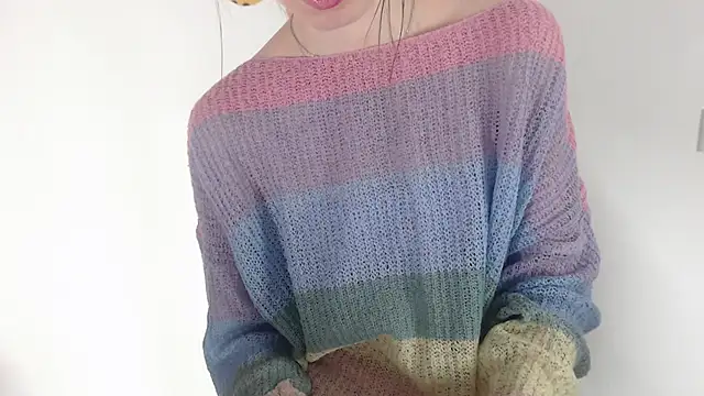  Hanna Moon  online show from April 24, 8:28 am