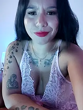 Snapshot of little_susie chatting on September 18, 6:48 am little susie online show from September 18, 6:48 am