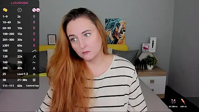 Snapshot of BabeLessi chatting on October 26, 6:36 pm BabeLessi online show from October 26, 6:36 pm