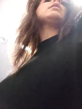 LilyOrion online show from April 22, 10:11 pm