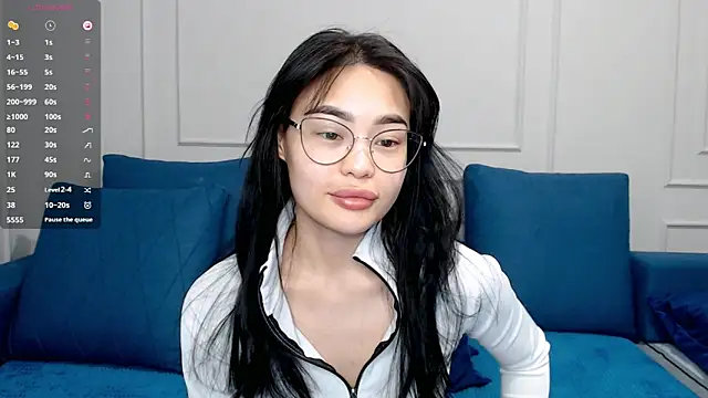 kwana colada online show from March 6, 3:13 pm