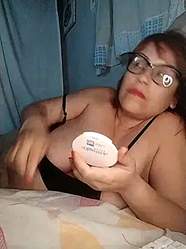 AyantiPonz79 online show from March 12, 11:22 pm