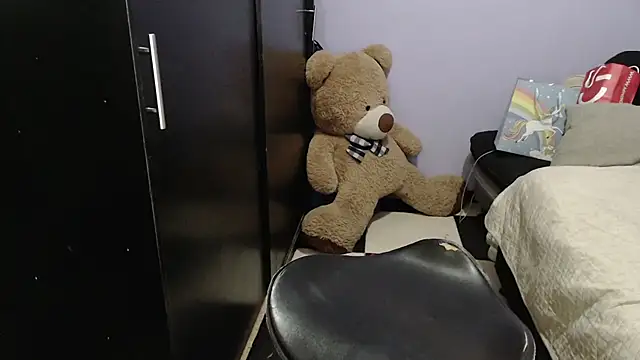 ANGELIQUE KLANE online show from February 16, 9:38 pm