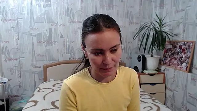 GinaQSoul online show from October 11, 9:52 am