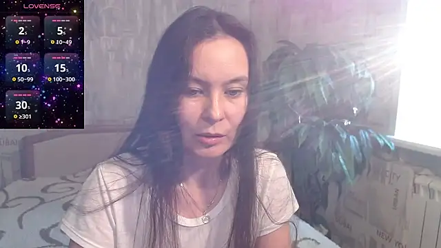 Snapshot of GinaQSoul chatting on July 22, 1:30 am GinaQSoul online show from July 22, 1:30 am