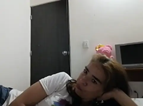 mari657 online show from February 4, 7:33 pm