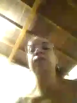 mari657 online show from February 24, 4:05 am