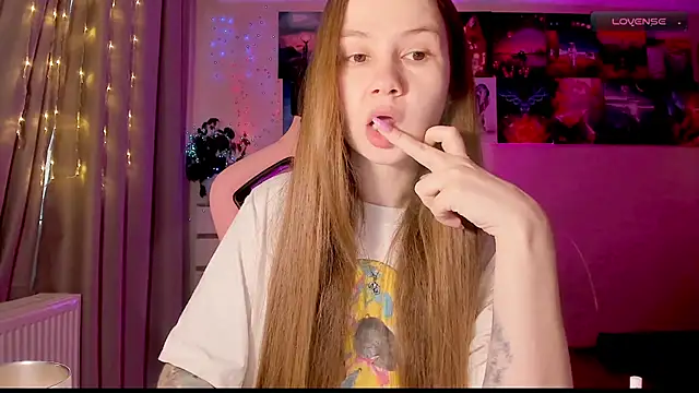 GoodWitch  online show from February 9, 7:49 am