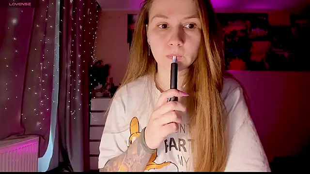 GoodWitch  online show from February 19, 7:50 am