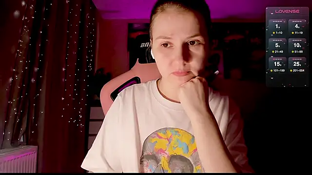 GoodWitch  online show from February 27, 7:55 am