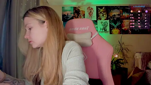 GoodWitch  online show from September 17, 6:48 am