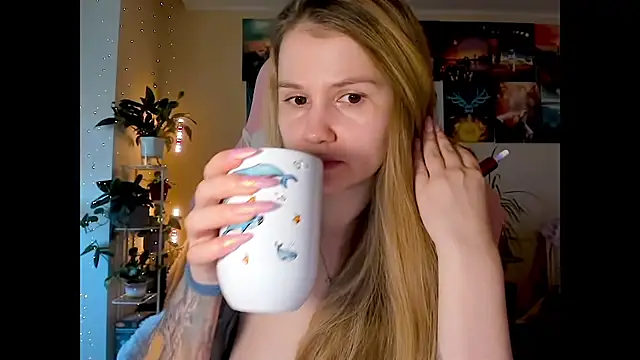 GoodWitch  online show from September 27, 7:24 am