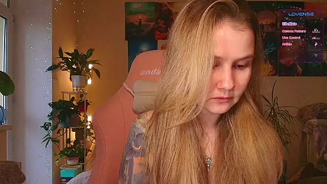 GoodWitch  online show from October 4, 8:23 am