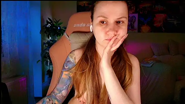 GoodWitch  online show from April 20, 8:39 am