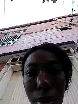 kirajohnson online show from December 18, 4:49 pm