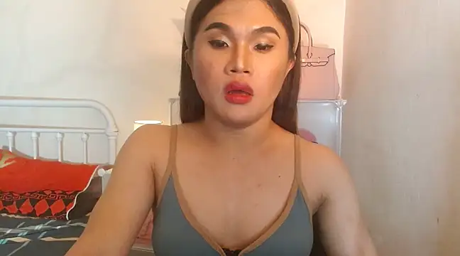 JustineBIGCUM online show from February 10, 1:11 pm