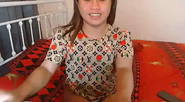 JustineBIGCUM online show from March 22, 3:20 am