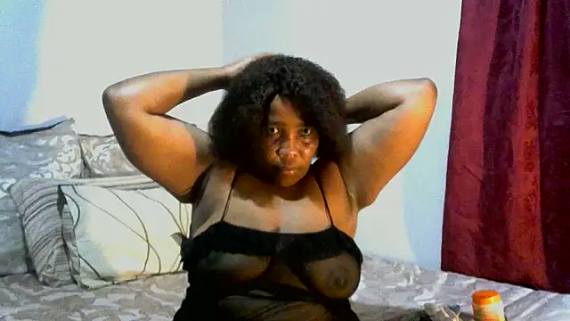 LadyLillyX online show from March 22, 7:06 pm