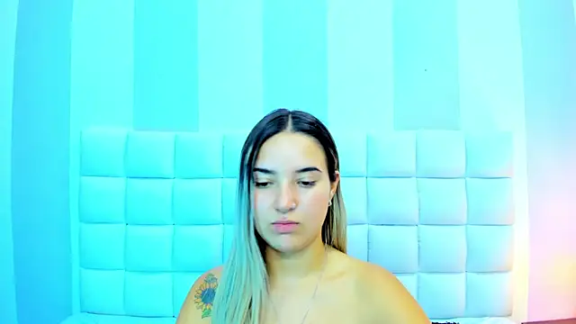 teresasroom  online show from February 4, 9:10 pm