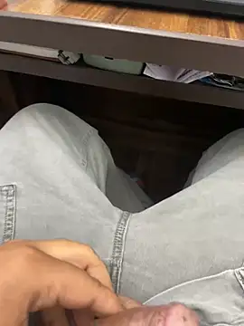 Snapshot of kavilv69fuck chatting on January 2, 12:24 pm kavilv69fuck online show from January 2, 12:24 pm