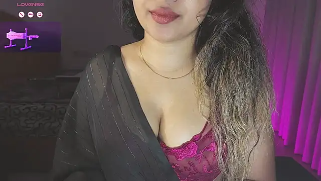 Snapshot of _neesha_414_ chatting on November 19, 6:19 pm neesha 414 online show from November 19, 6:19 pm