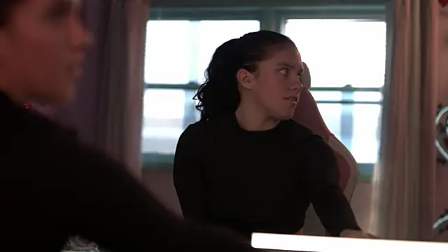 Nikki Torres online show from February 25, 6:20 pm