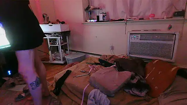 Snapshot of Mikela_Alexa chatting on January 12, 9:08 am Mikela Alexa online show from January 12, 9:08 am