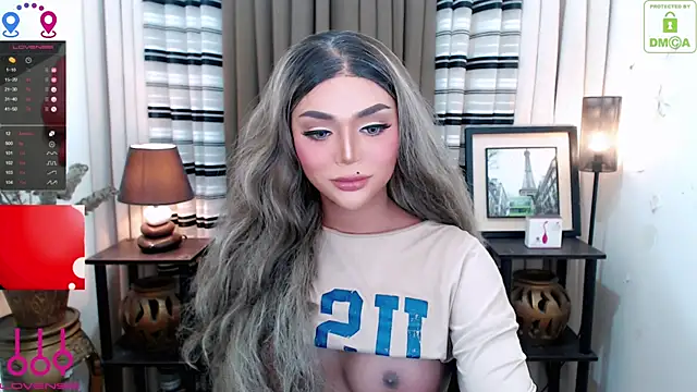 Fantacyoflove online show from December 16, 10:59 pm