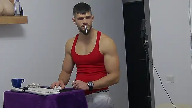 Snapshot of MauroTwin chatting on January 17, 8:44 pm MauroTwin online show from January 17, 8:44 pm