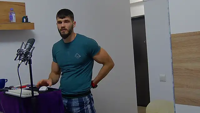 Snapshot of MauroTwin chatting on February 14, 6:08 pm MauroTwin online show from February 14, 6:08 pm