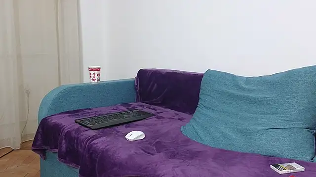 Snapshot of MauroTwin chatting on February 21, 6:04 pm MauroTwin online show from February 21, 6:04 pm