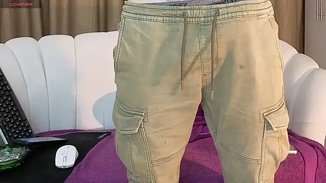 Snapshot of MauroTwin chatting on September 15, 6:08 pm MauroTwin online show from September 15, 6:08 pm