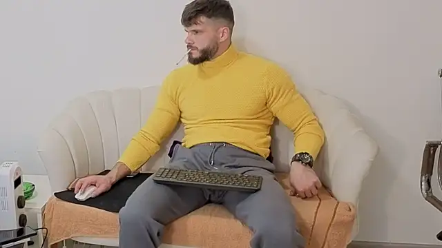 Snapshot of MauroTwin chatting on November 12, 5:57 pm MauroTwin online show from November 12, 5:57 pm