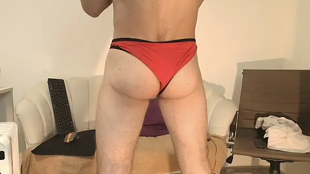 Snapshot of MauroTwin chatting on December 13, 7:53 pm MauroTwin online show from December 13, 7:53 pm