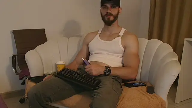 Snapshot of MauroTwin chatting on May 11, 6:27 pm MauroTwin online show from May 11, 6:27 pm