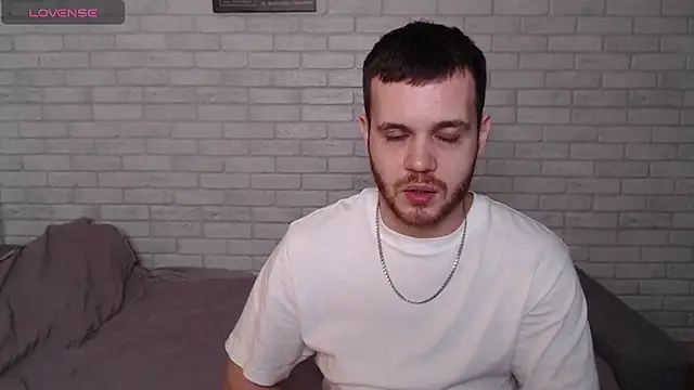 Snapshot of Alexxx_horny chatting on March 10, 3:17 pm Alexxx horny online show from March 10, 3:17 pm