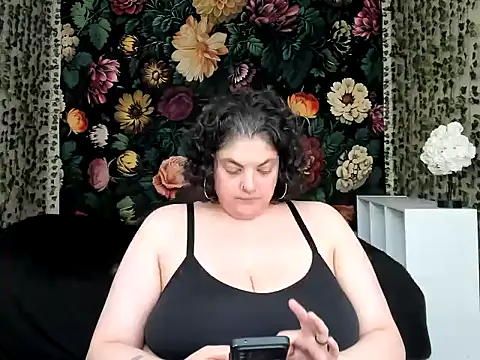 Snapshot of Exotic-Melons chatting on June 25, 9:30 pm Exotic-Melons online show from June 25, 9:30 pm