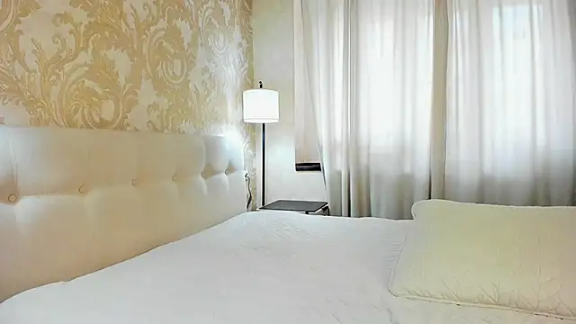 TessaPosh online show from March 20, 9:26 am